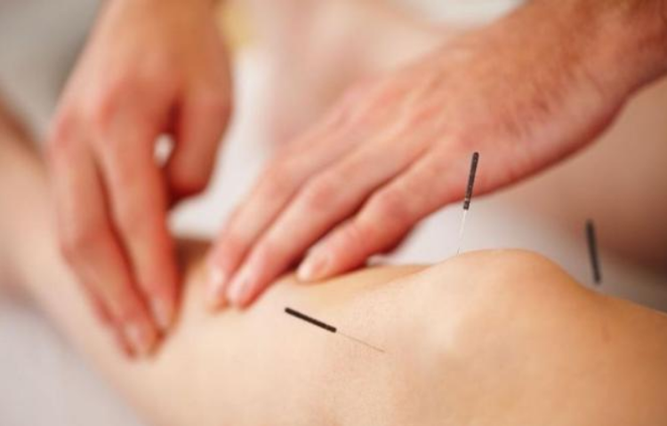 Điều trị Viêm khớp dạng thấp (Chứng tý) theo Y học cổ truyền